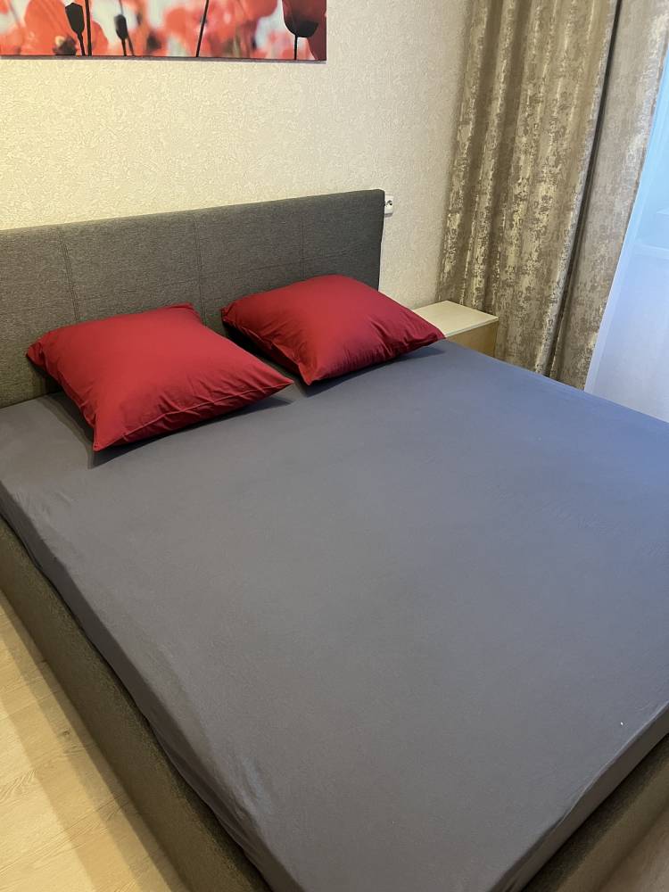 серая кровать Alba с подъемным