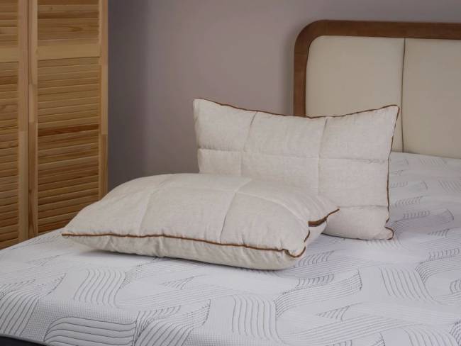 Подушка Flora Mint Maxi Подушка Flora Mint Maxi