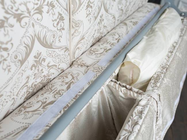 Диван Synergy Grace с механизмом и матрасом кармашки для подушек