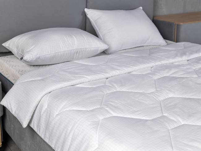 Одеяло всесезонное Megapolis Relax